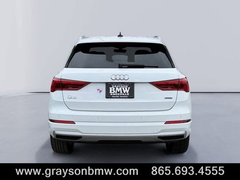 Used 2024 Audi Q3 2.0T Premium image 4