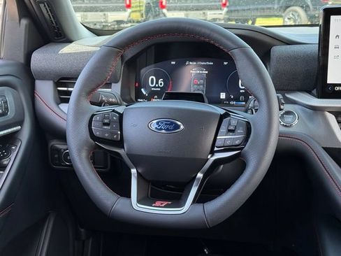 New 2026 Ford Explorer ST AWD/4WD image 8