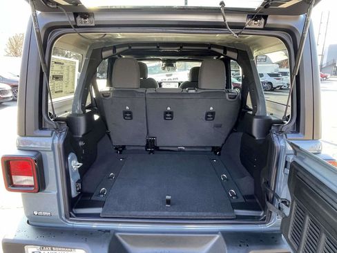 New 2026 Jeep Wrangler Unlimited Sport AWD/4WD image 43