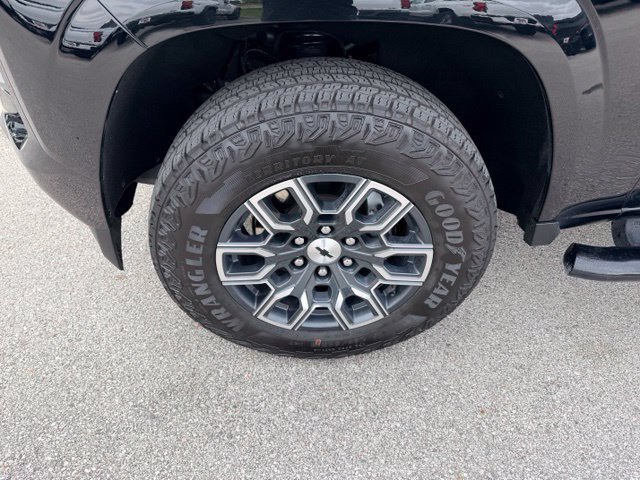 Certified 2024 Chevrolet Colorado Z71 w/ Z71 Convenience Package 2 AWD/4WD image 17