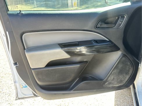 Used 2020 Chevrolet Colorado W/T w/ WT Convenience Package image 21