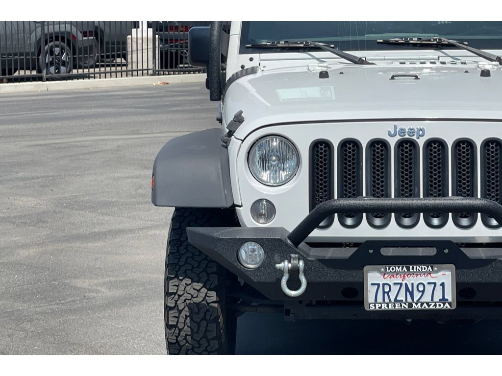 Used 2016 Jeep Wrangler Unlimited Sport AWD/4WD image 38