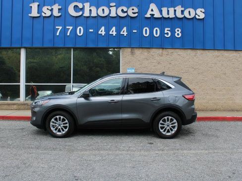 Used 2022 Ford Escape SE image 8