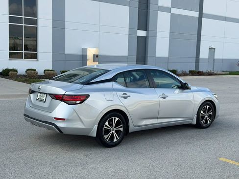 Used 2020 Nissan Sentra SV image 5