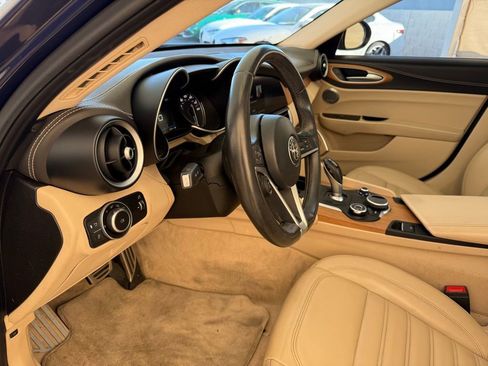 Used 2018 Alfa Romeo Giulia Ti w/ Quick Order Package 22X Lusso image 14