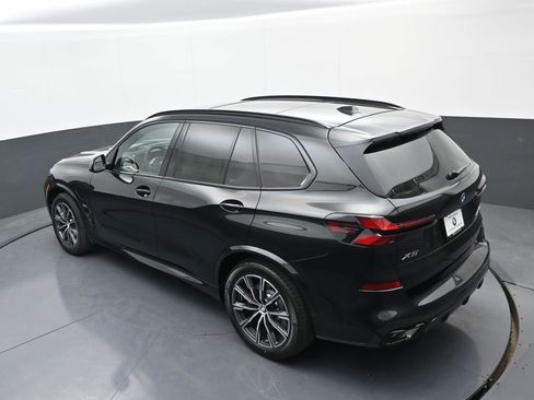 New 2026 BMW X5 xDrive50e w/ Executive Package image 35