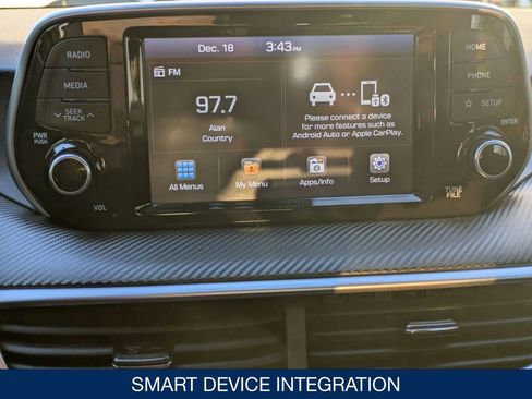 Used 2020 Hyundai Tucson SE image 24