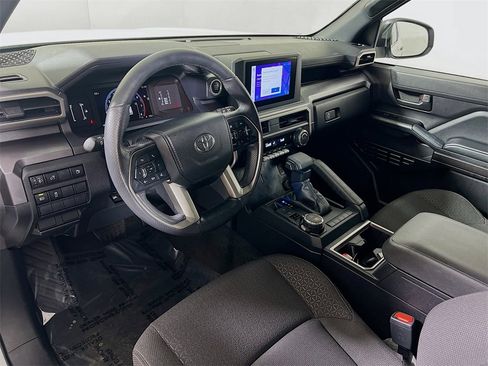 Certified 2025 Toyota 4Runner SR5 image 10