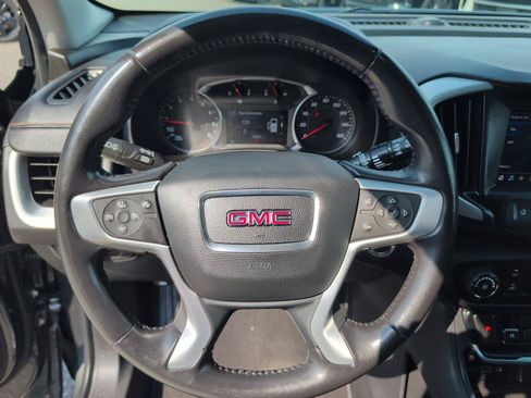 Used 2021 GMC Terrain SLE FWD image 18
