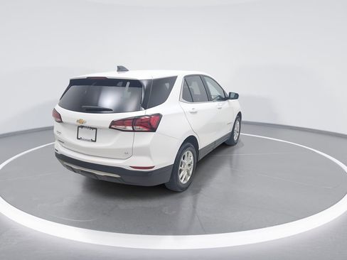 Used 2024 Chevrolet Equinox LT image 7