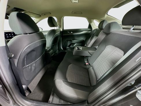 Used 2025 Kia K5 LXS image 26