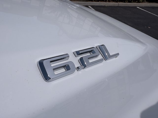 Used 2024 Chevrolet Silverado 1500 LTZ w/ LTZ Convenience Package II AWD/4WD image 28