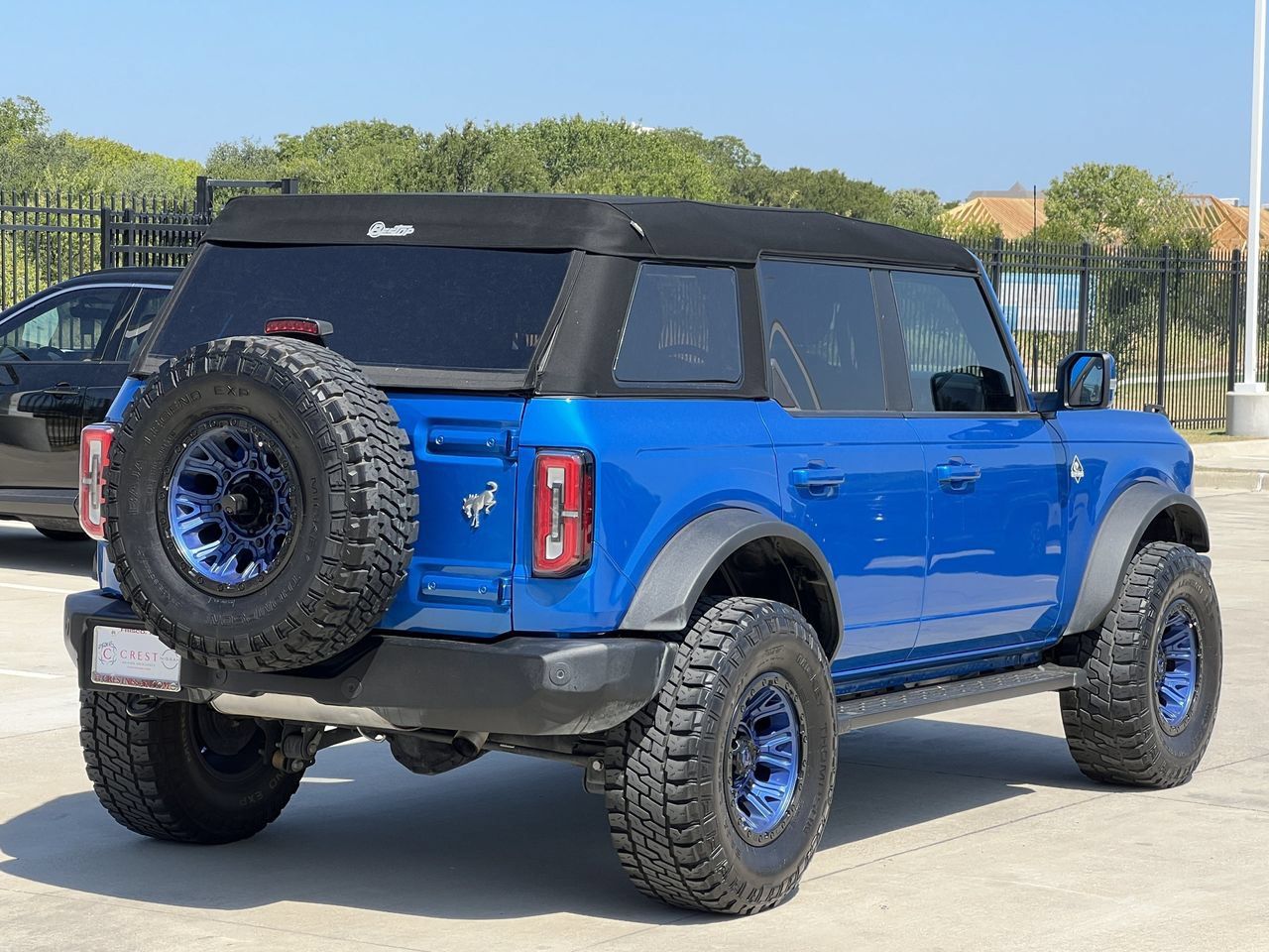 Used 2023 Ford Bronco Outer Banks w/ Sasquatch Package AWD/4WD image 4