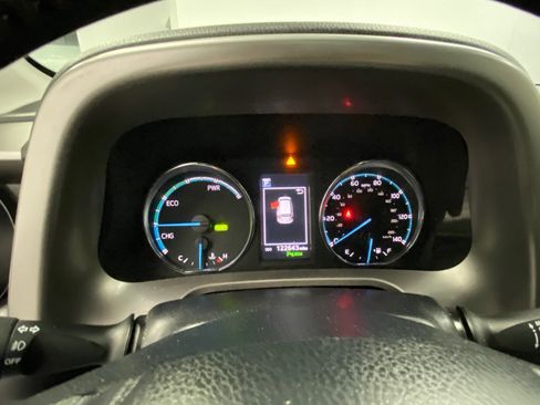 Used 2017 Toyota RAV4 Limited w/ Advanced Technology Package image 34