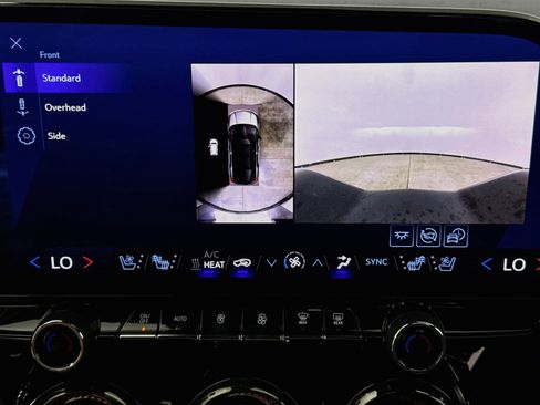 Used 2024 Chevrolet Blazer EV RS RWD image 16