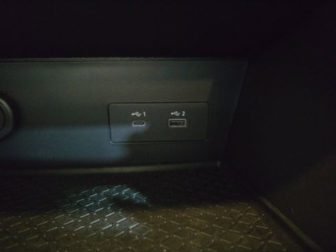 New 2025 Nissan Pathfinder SV w/ Cargo Package image 31