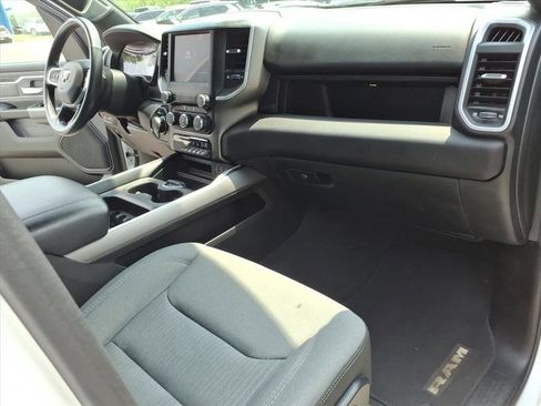 Used 2022 RAM 1500 Big Horn AWD/4WD image 17