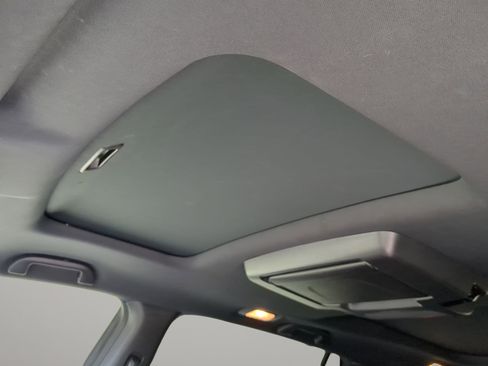 Used 2021 Honda Pilot Black Edition image 46