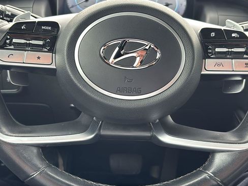 Used 2023 Hyundai Santa Cruz SEL Premium AWD/4WD image 28