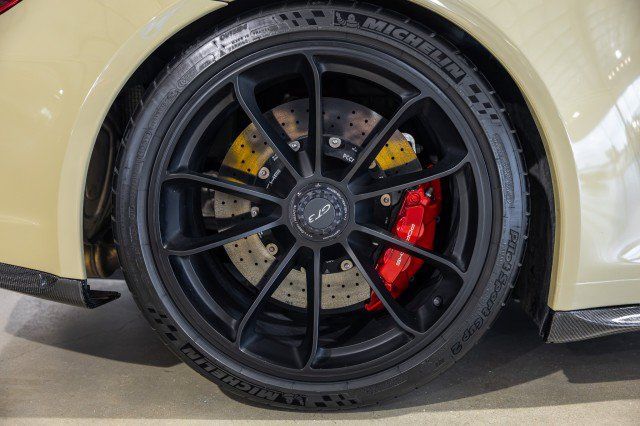 Used 2018 Porsche 911 GT3 RWD image 28