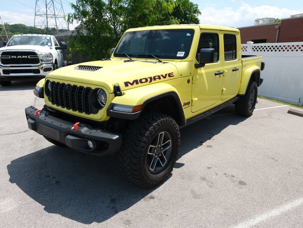 Used 2024 Jeep Gladiator Mojave AWD/4WD image 11