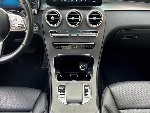 Certified 2021 Mercedes-Benz GLC 300 4MATIC image 24
