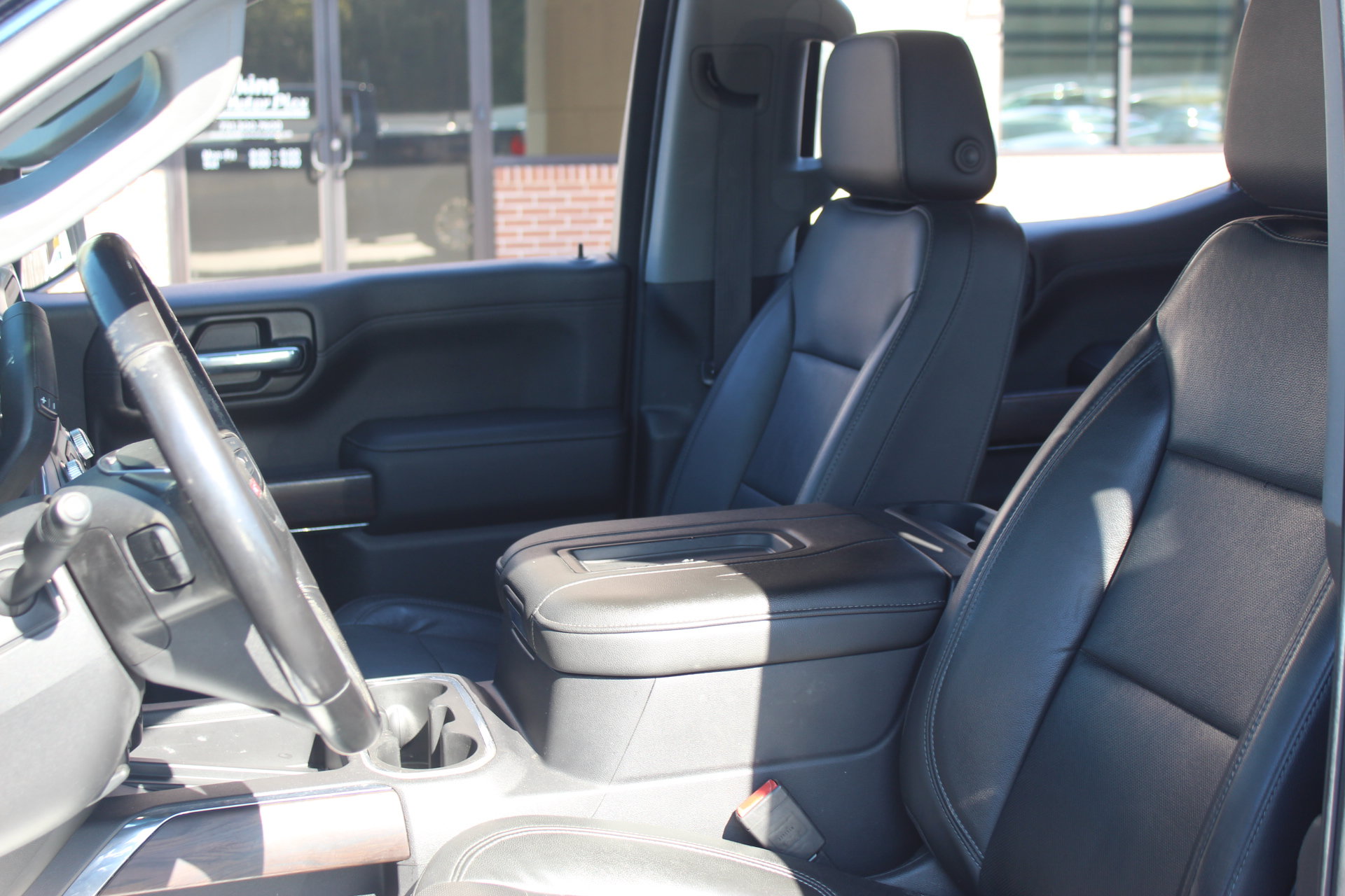 Used 2019 GMC Sierra 1500 SLT w/ SLT Premium Plus Package AWD/4WD image 15