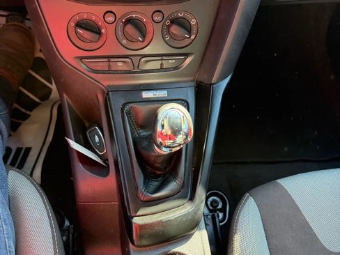 Used 2013 Ford Focus ST image 16