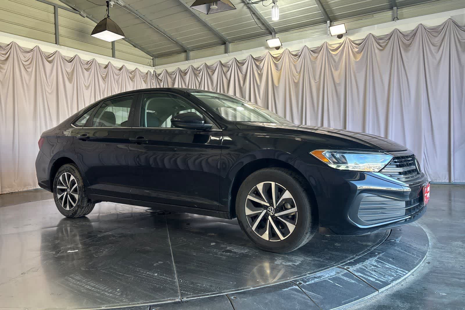 Used 2024 Volkswagen Jetta S FWD image 10