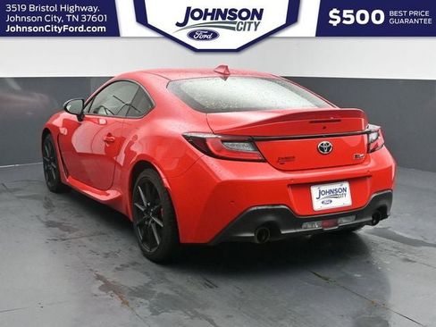Used 2025 Toyota GR86 Premium w/ Performance Package RWD image 8