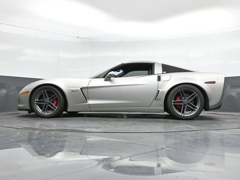 Used 2007 Chevrolet Corvette Z06 w/ Preferred Equipment Group RWD image 44