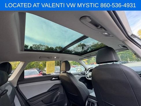 Certified 2023 Volkswagen Taos SEL AWD/4WD image 29