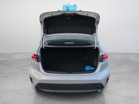 Used 2023 Toyota Corolla LE image 38