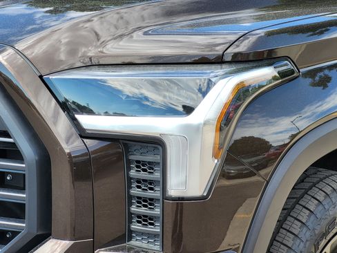 Used 2024 Toyota Tundra Limited w/ TRD Off-Road Package AWD/4WD image 5