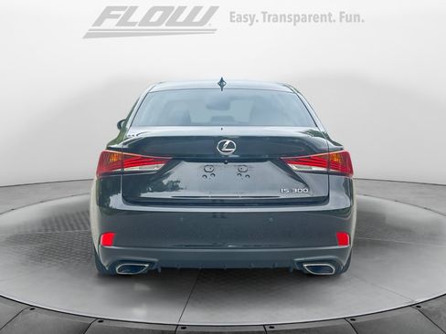 Used 2019 Lexus IS 300 w/ Navigation Package RWD image 8