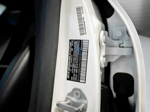 Used 2022 Mercedes-Benz CLA 35 AMG 4MATIC image 29