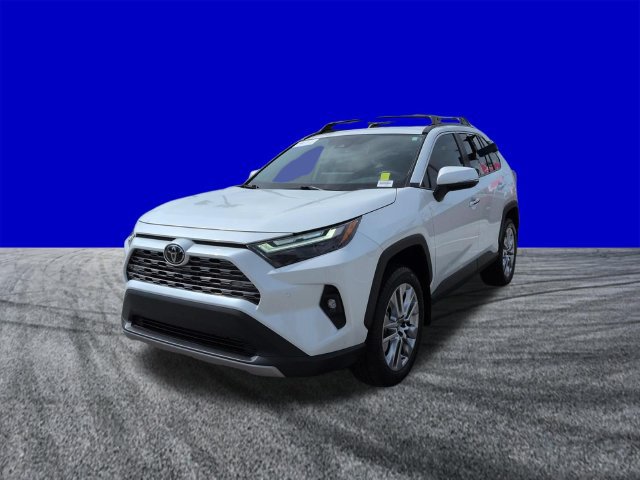 Used 2025 Toyota RAV4 Limited FWD image 8