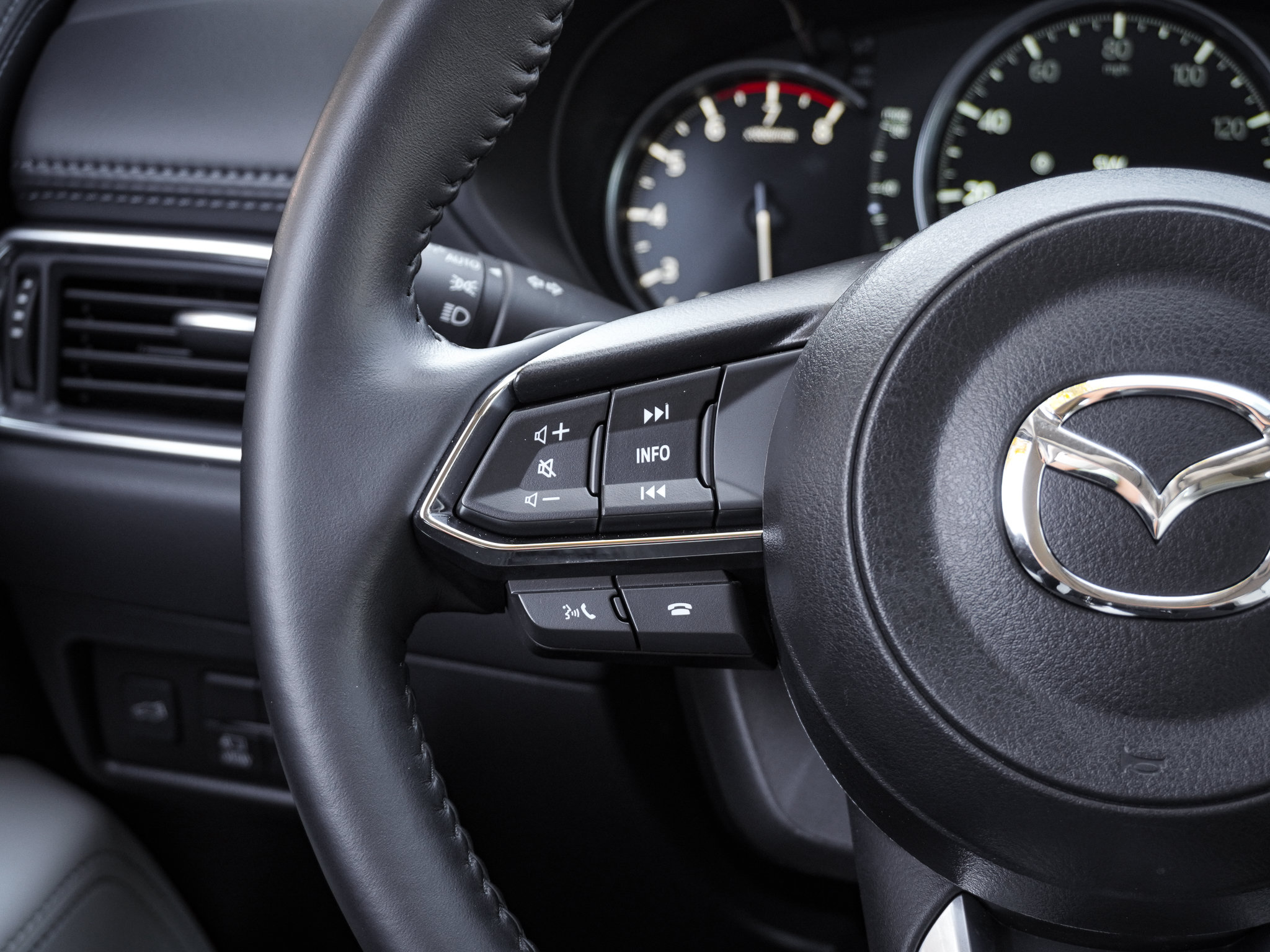 Used 2025 MAZDA CX-5 AWD 2.5 S w/ Premium Plus Pkg image 19