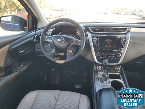 Used 2022 Nissan Murano S image 17
