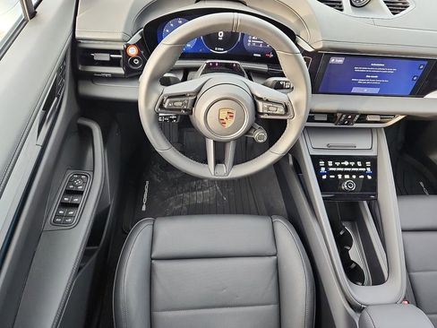 New 2026 Porsche Macan 4S Electric image 12