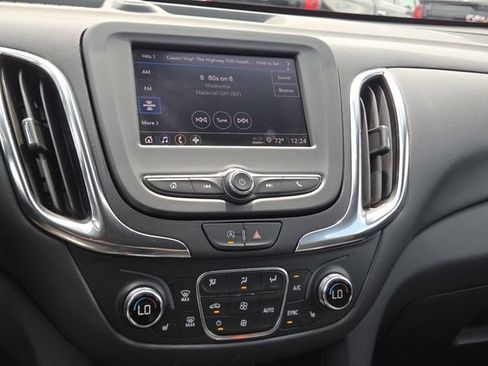 Used 2024 Chevrolet Equinox LT FWD image 27