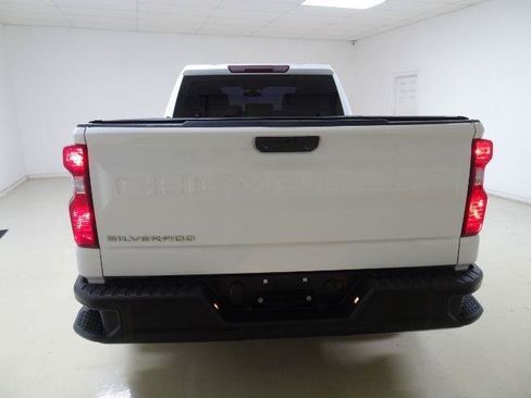 Used 2021 Chevrolet Silverado 1500 W/T w/ WT Fleet Convenience Package RWD image 5