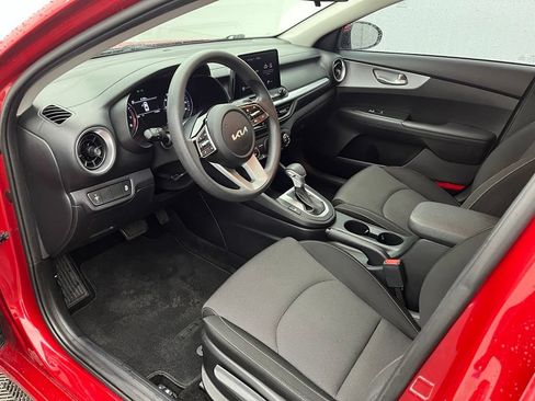 Used 2023 Kia Forte LXS FWD image 18