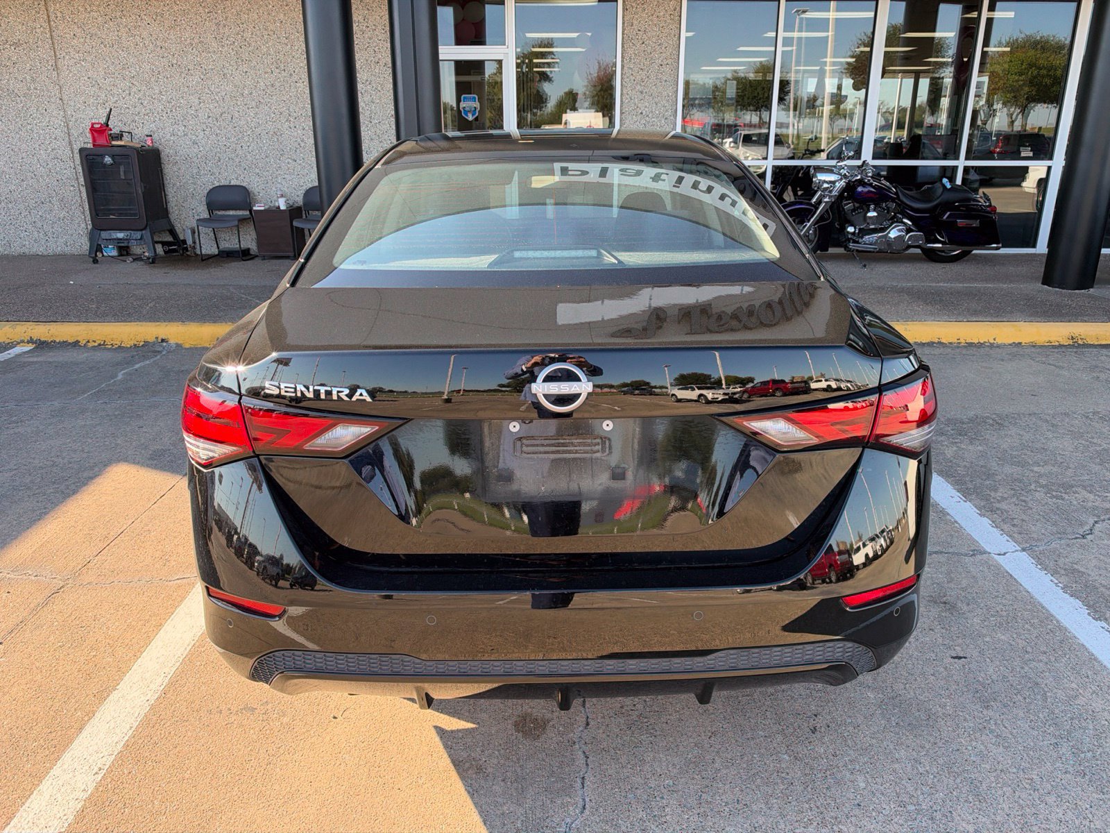 Used 2025 Nissan Sentra S FWD image 6