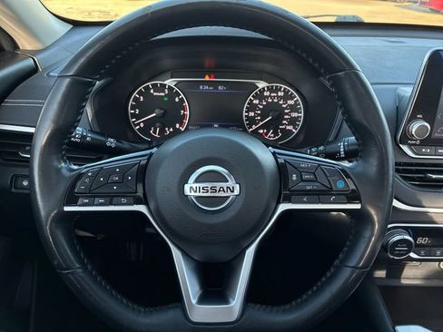 Used 2019 Nissan Altima 2.5 SV FWD image 22