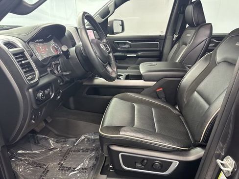 Used 2022 RAM 1500 Laramie w/ Sport Appearance Package image 15