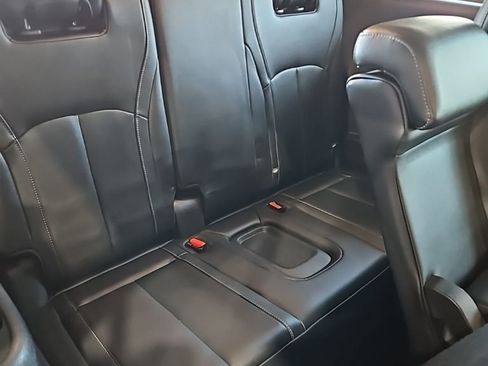 Used 2024 INFINITI QX60 Luxe image 18