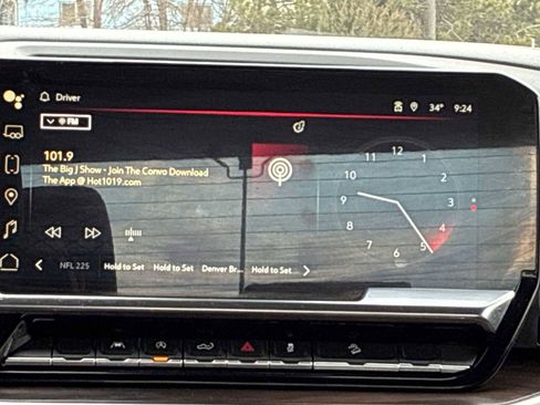 Used 2023 GMC Sierra 1500 SLT w/ SLT Convenience Package image 12