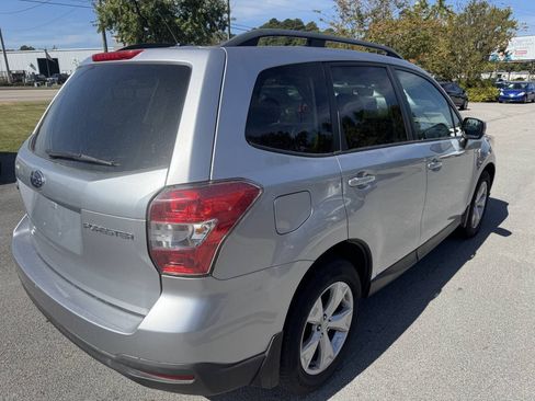 Used 2015 Subaru Forester 2.5i Premium w/ All-Weather Package AWD/4WD image 7