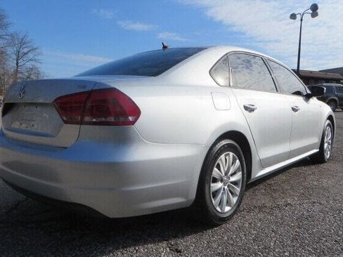 Used 2014 Volkswagen Passat 1.8T Wolfsburg Edition image 24